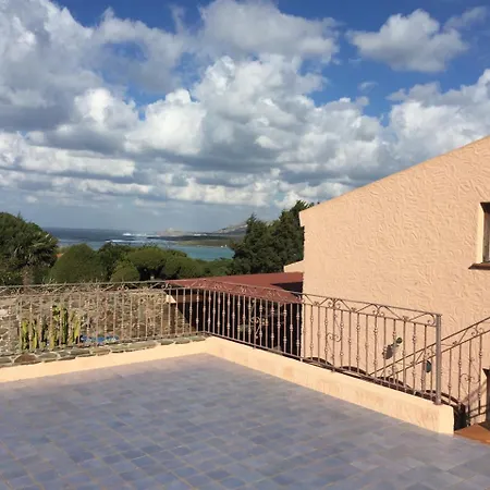 Villa Fòla Con Piscina *